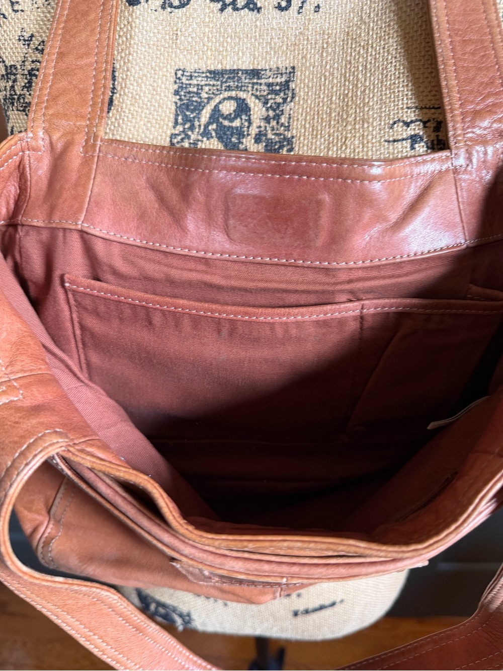Fossil Chestnut Brown Leather Messenger Tote/Purse. Soft leather. Vintage Y2K - Picture 11 of 11